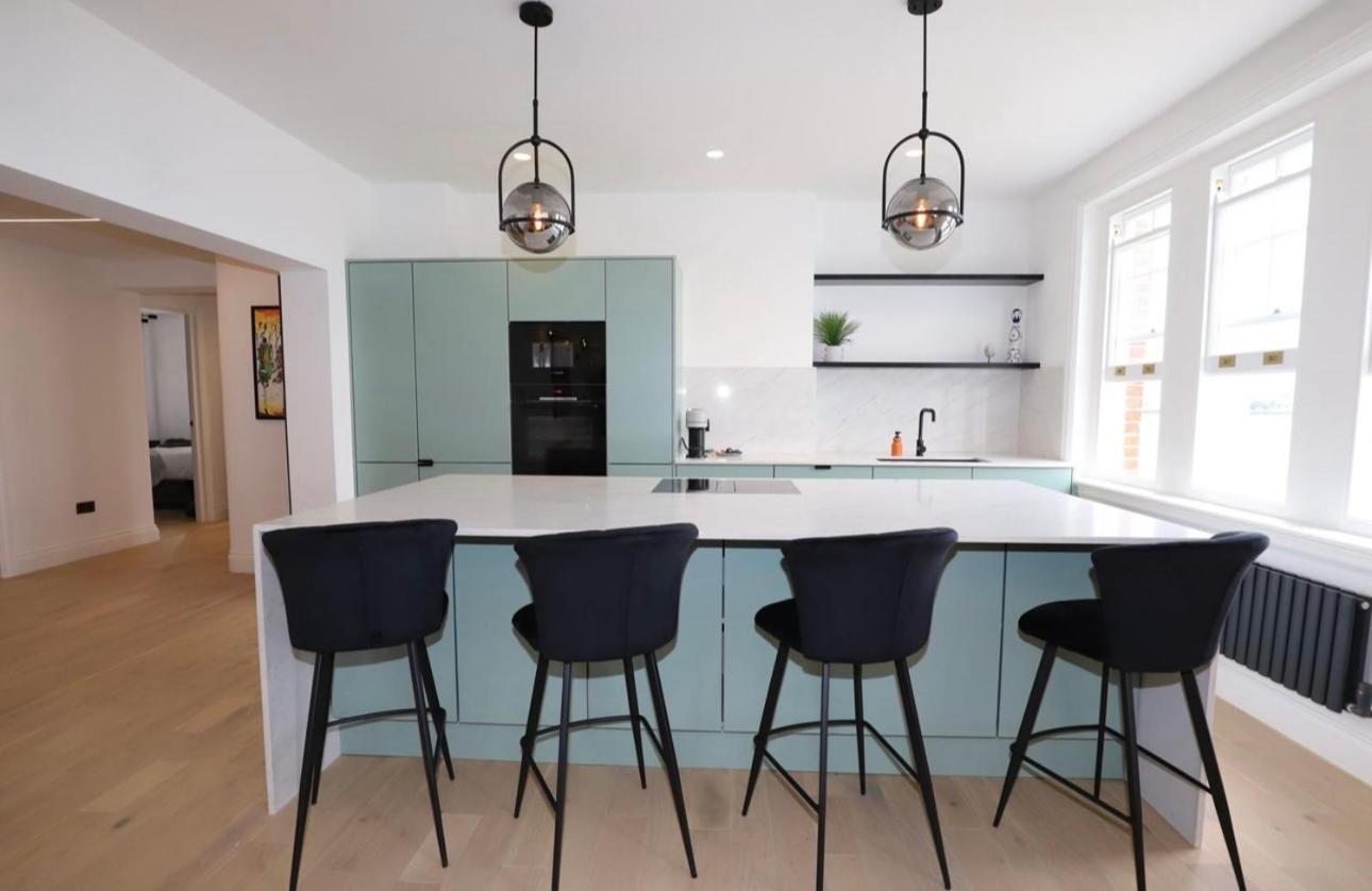 Newly Refurbished W/ River Views London Eksteriør bilde