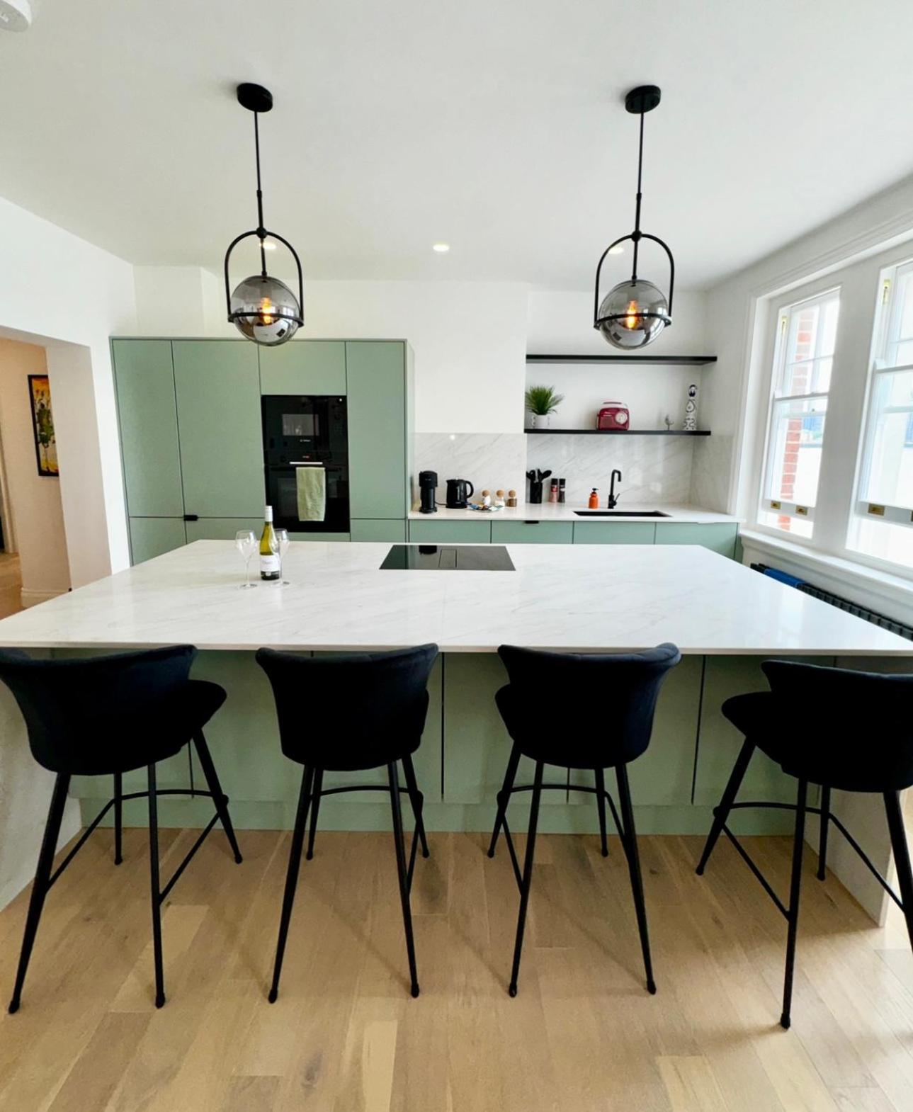Newly Refurbished W/ River Views London Eksteriør bilde